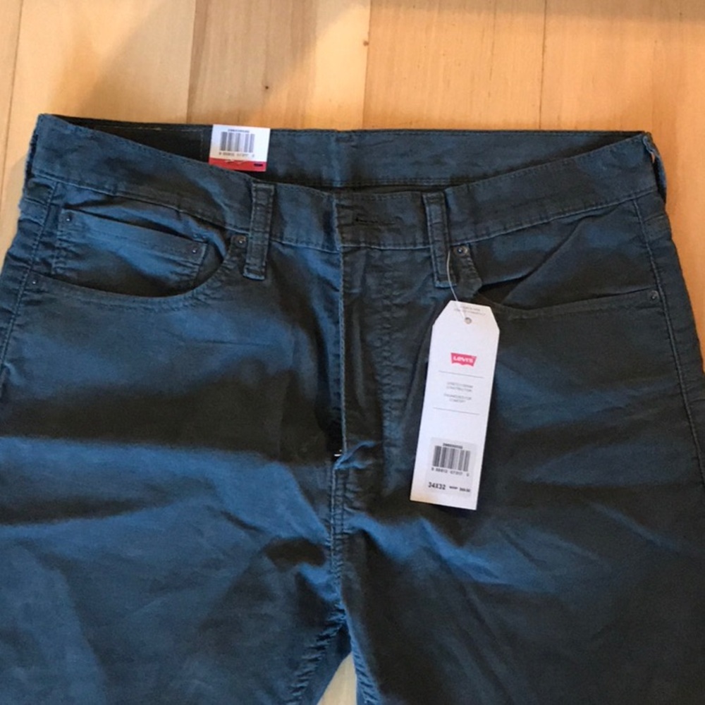 Mens Levi’s 512 Olive Corduroy Pants
